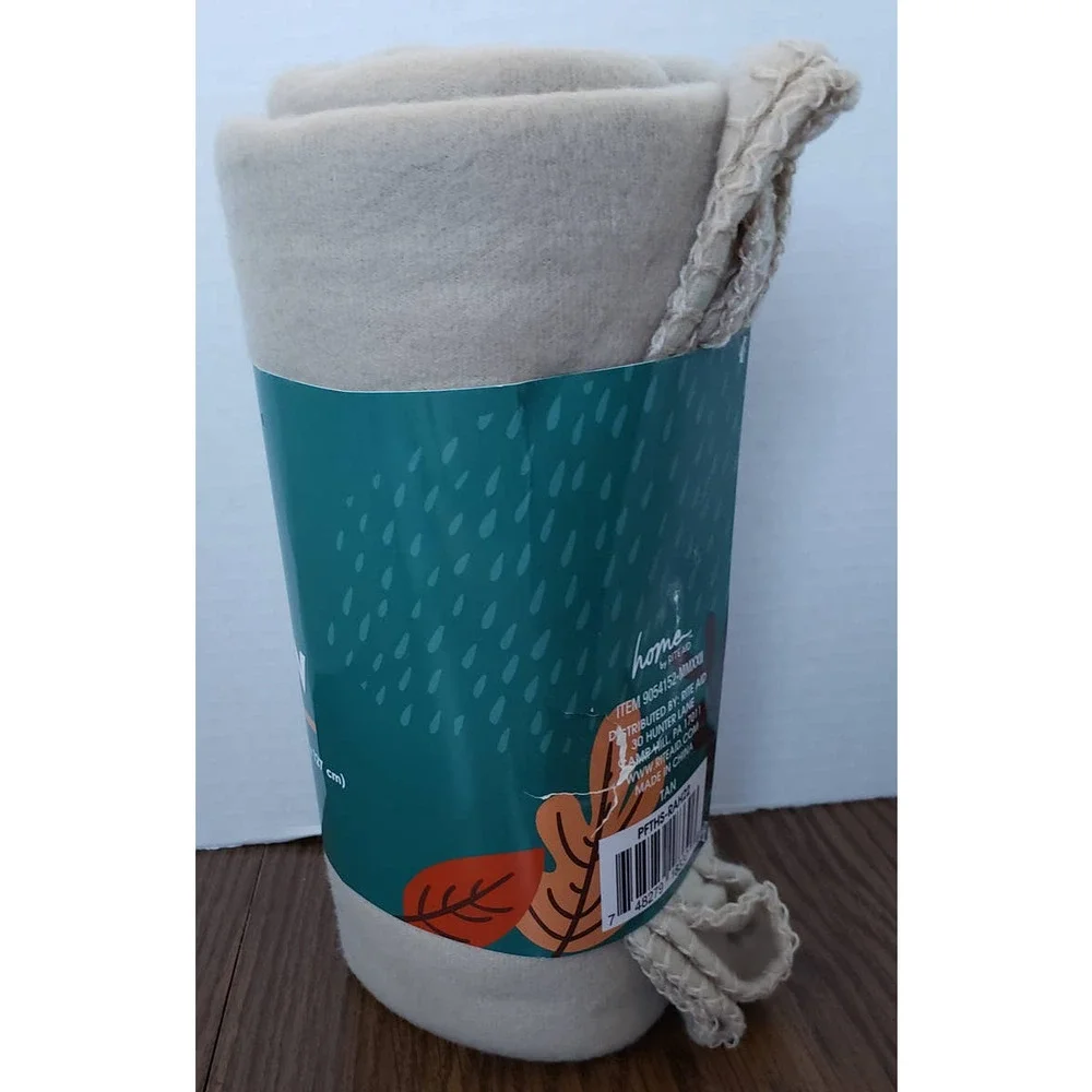 Home Fleece Sandcastle Beige Light Weight Throw Blanket 50 X 60 Inches New